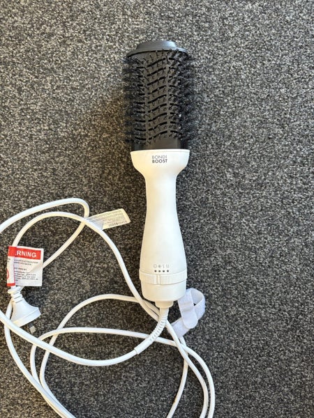 Bondi Boost Blowdryer Hair drier Carousel 1