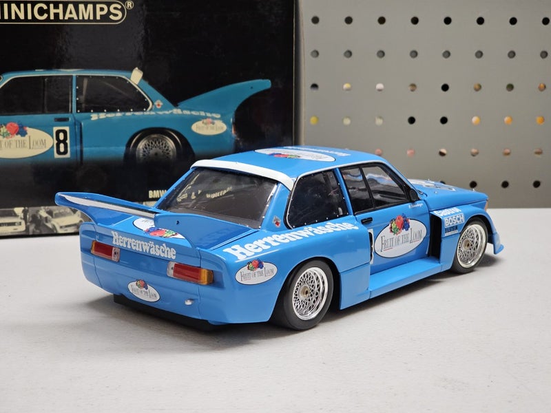 1/18 BMW 320i - Fruit of the Loom DRM 1977 Carousel 2