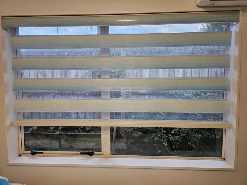 Motorized Window Blinds with Remote Control 178x 120 cm Carousel 5