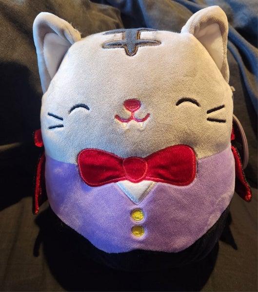 Squishmallow Halloween- Vampire Tally Carousel 1