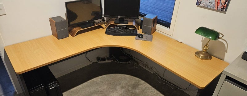 Corner Computer Desk Carousel 1