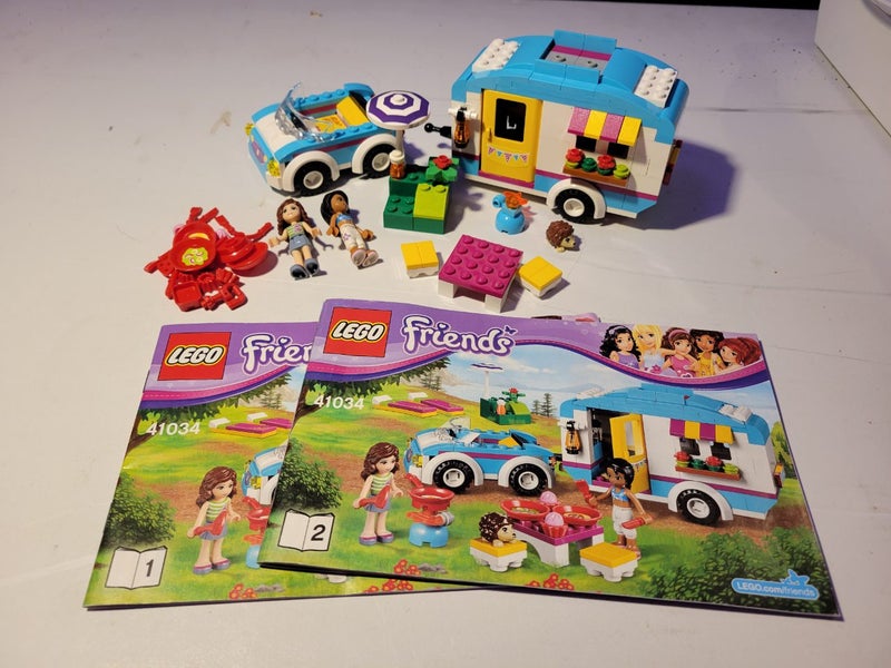 *$1RES* Lego Friends Set - 41034 Campervan Carousel 1
