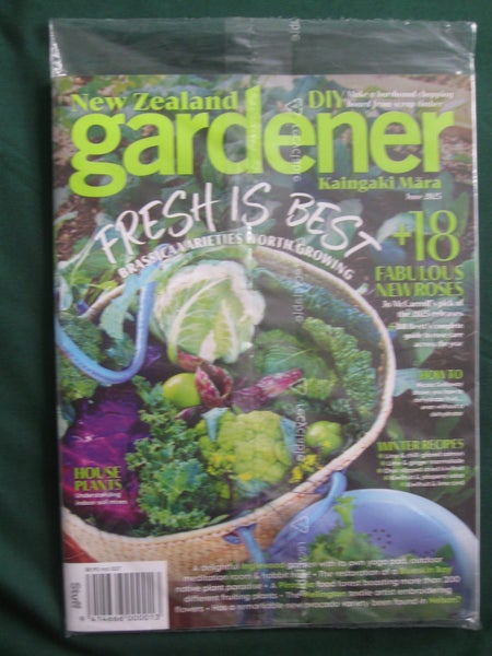 The Australian Woman's Weekly (NZ Edition) / NZ House & Garden / NZ Gardener Carousel 4