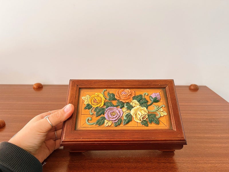 Vintage Wooden Floral Jewellery Box Carousel 1