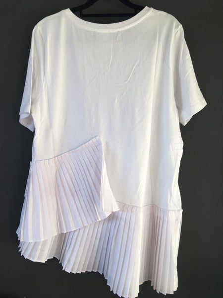 MOOCHI pleated t-shirt Carousel 2
