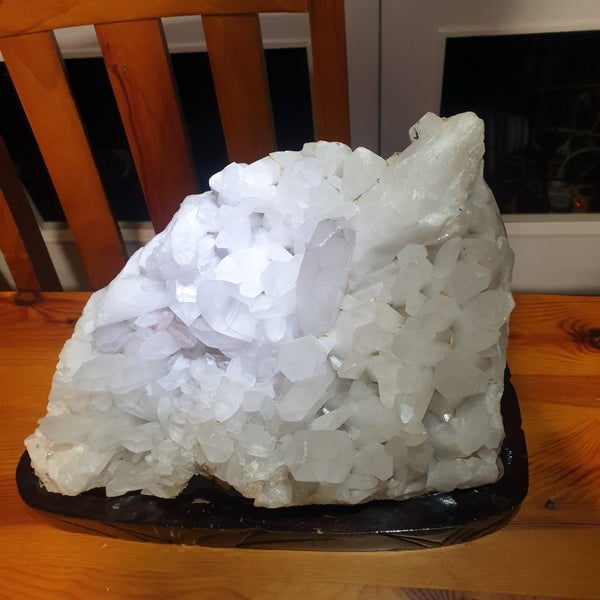 Crazy Quartz Cluster Carousel 1