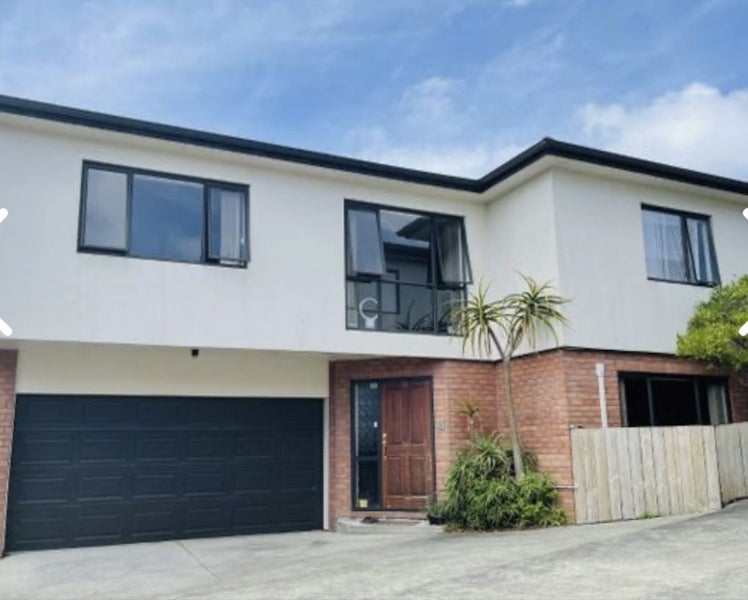 Image 1 of 11