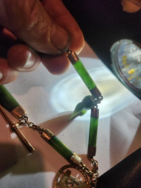 Greenstone with 9ct gold links Carousel 6