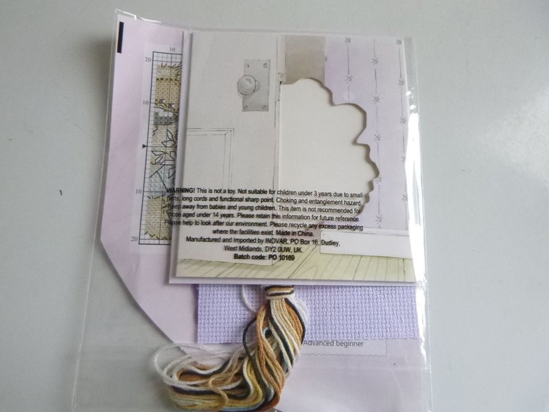 Teddy Bear Card Cross Stitch Kit – Size 11cm x 12.5cm *NEW* Carousel 2