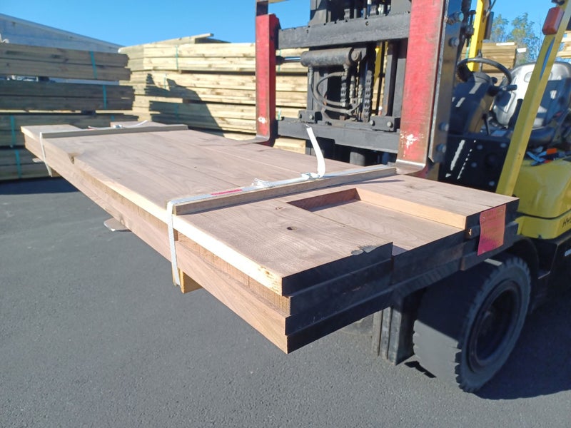 AMERICAN WALNUT - 185 x 23mm - COMMON 1&2 - BLANKED - 20.5m - TS7641 Carousel 1
