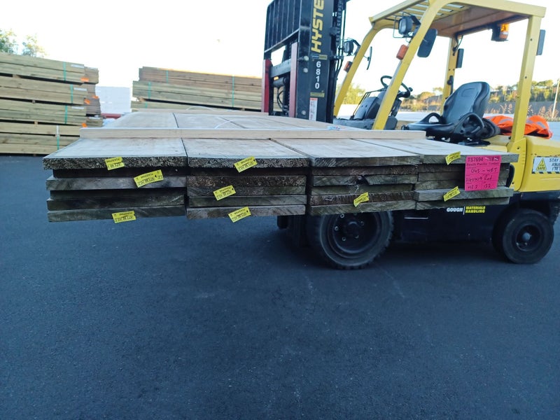 PINE CLEARS - D4S SECONDS - 240 x 19mm H3.2 - 122m - TS7694 Carousel 2