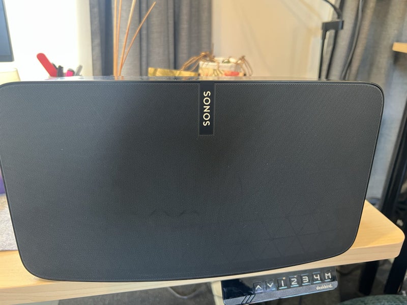 Sonos play five Carousel 1