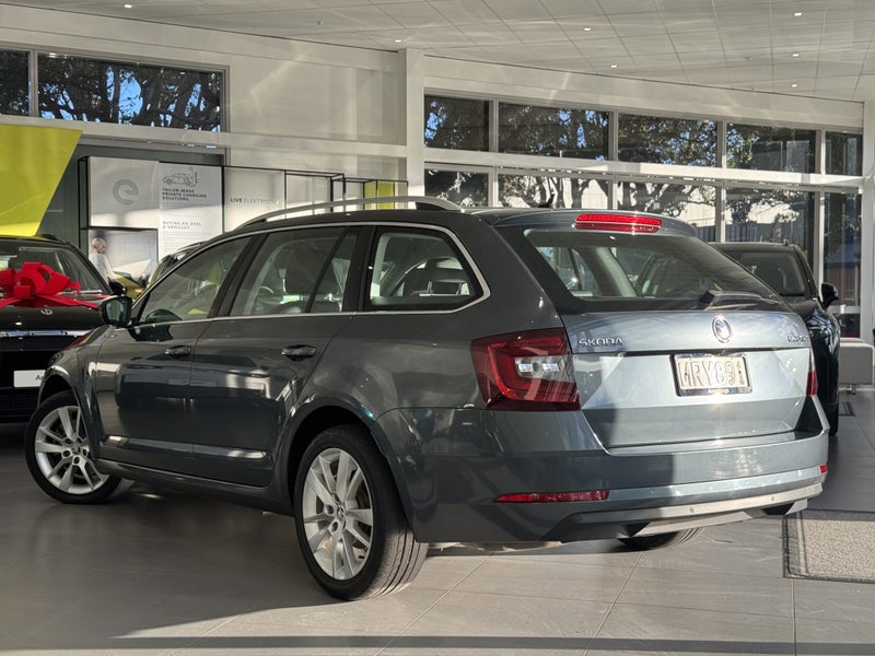 2020 Skoda Octavia WGN TSI 132K62863262108289112