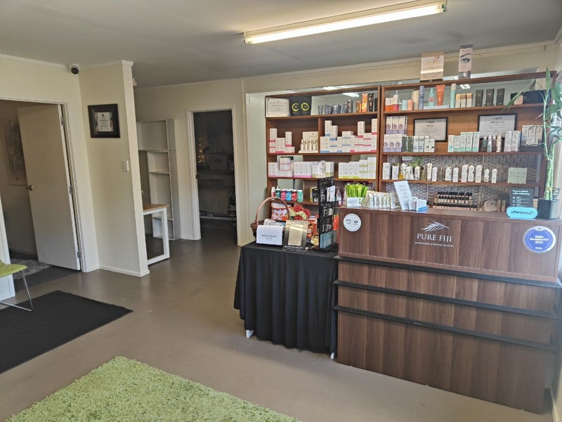 Beauty therapy clinic Carousel 1