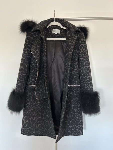 Adrienne Winklemann Ladies Winter Coat Carousel 1