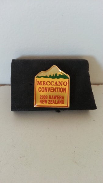 2003 "MECCANO" CONVENTION BADGE 2003 Carousel 1