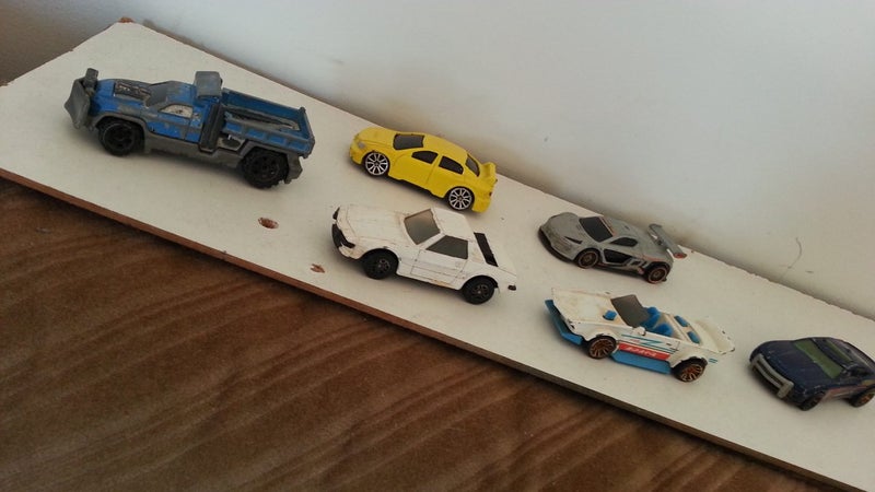 12 ASSORTED TOY CARS ETC Carousel 2