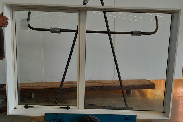 Off White Aluminium Awning Window H1200 x W1800 DR13806 Carousel 2