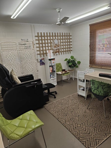 Beauty therapy clinic Carousel 4