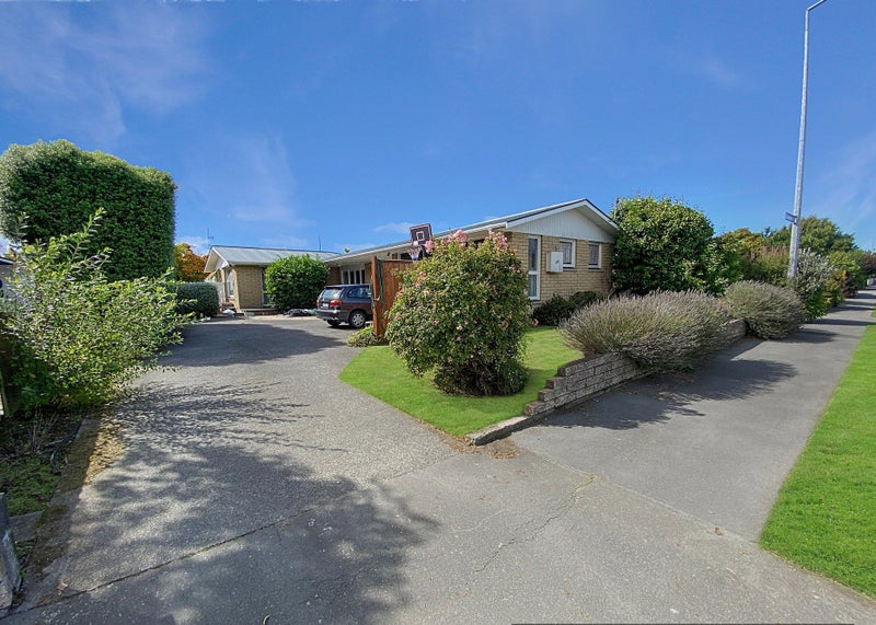 Image 1 of 10
