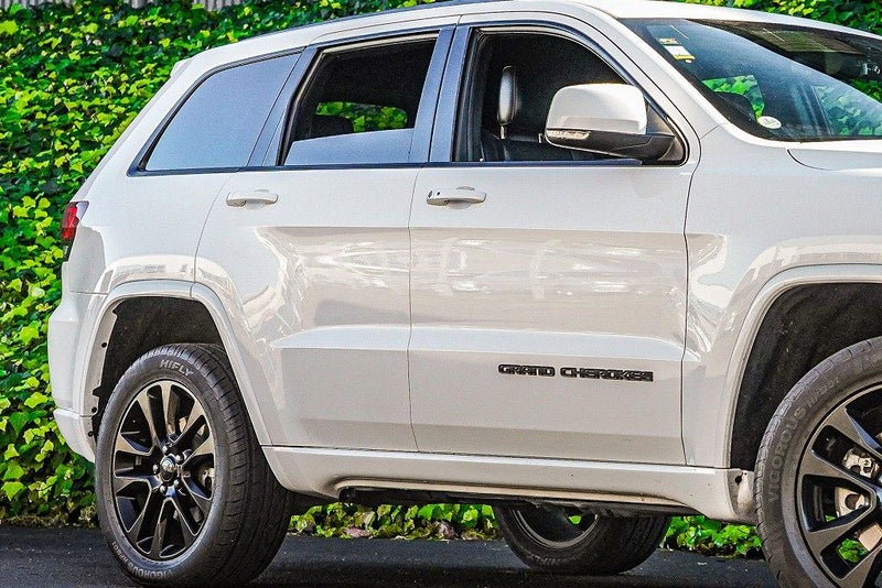 2020 Jeep Grand Cherokee Altitude 4WD / Leather...62866856129793114