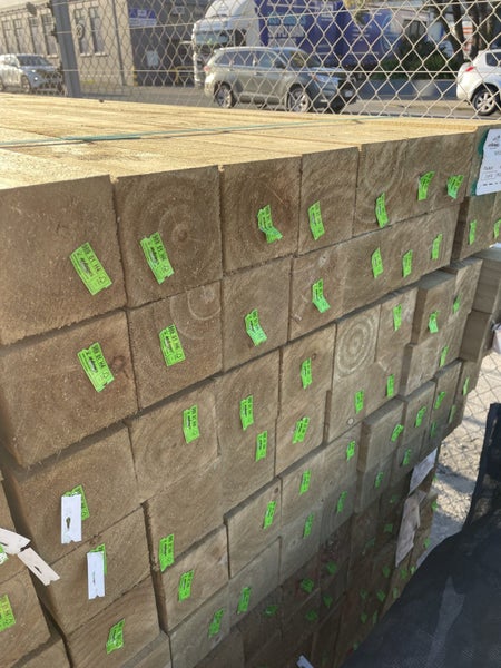 100x100 Fence Posts H4 RS 3.0m Carousel 3