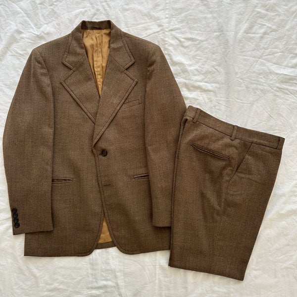 Vintage 1970s Paul Henry Rembrandt Pure Wool Suit NZ Made Carousel 1