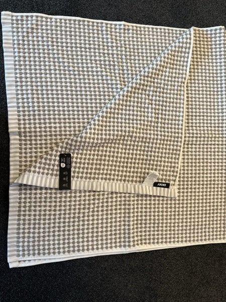 DKNY Homewares - Towels Carousel 2