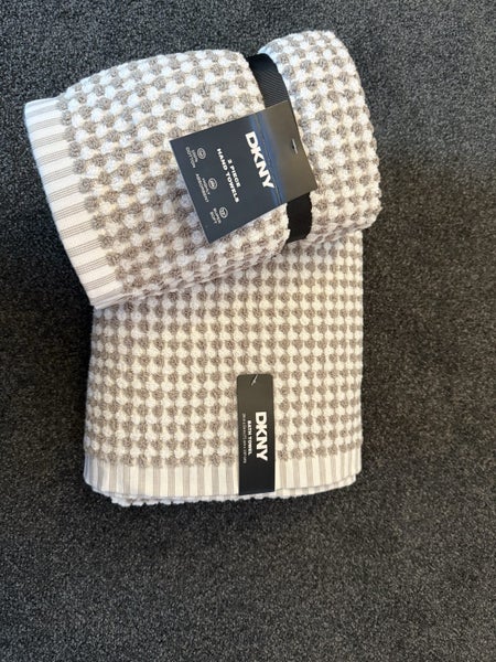 DKNY Homewares - Towels Carousel 1