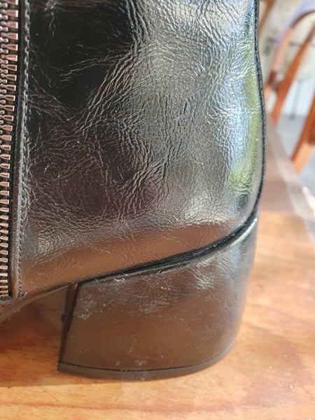 Leather boots with warm lining Carousel 2