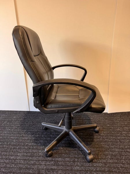 Office Chair Carousel 2