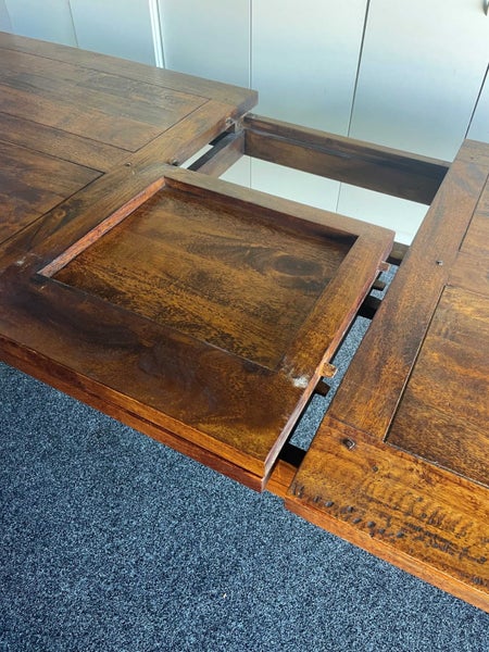 Dining Table (extendable)62863231171713114