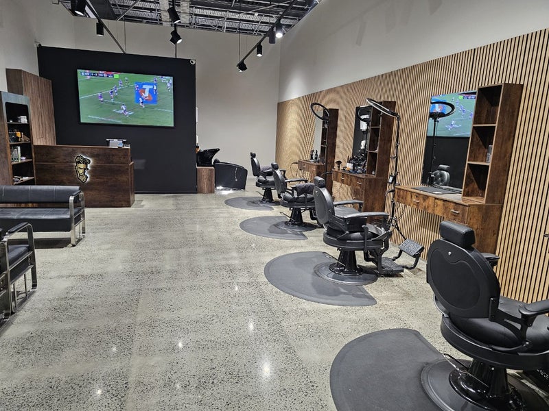 Barbershop for sale Carousel 1