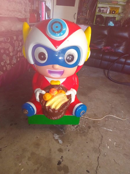 Awesome Kids Ride Carousel 1