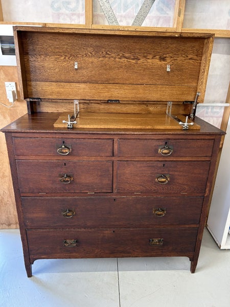 Vintage Oak Drawers/Linen Press62854315440514112