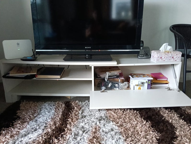 TV Cabinet Carousel 1