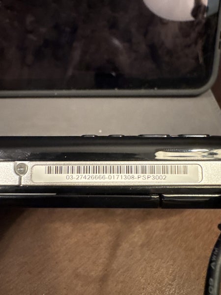 PSP 3000 Console Carousel 2