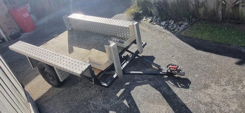 Motorbike trailer62865833063425112