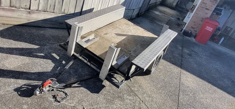 Motorbike trailer62865833063425114