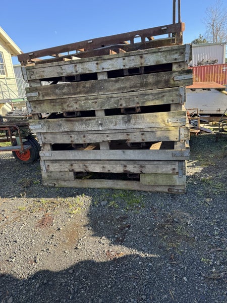 Platform ,raised, wooden Carousel 1