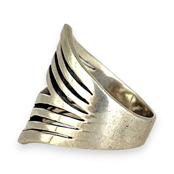 SALE | Sterling Silver Vintage Designer Ring. R # 573 Carousel 2