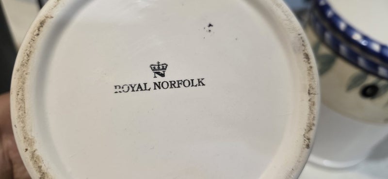 Vintage Royal Norfolk Cookie Jars (2 pcs) Carousel 2