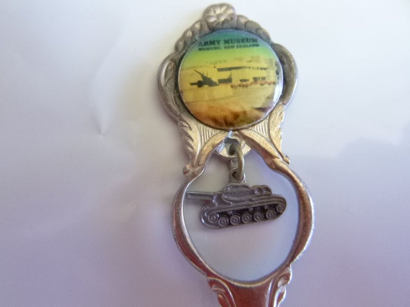 Waiorou Army Museum Resin Top Silver Tea Spoon Carousel 2