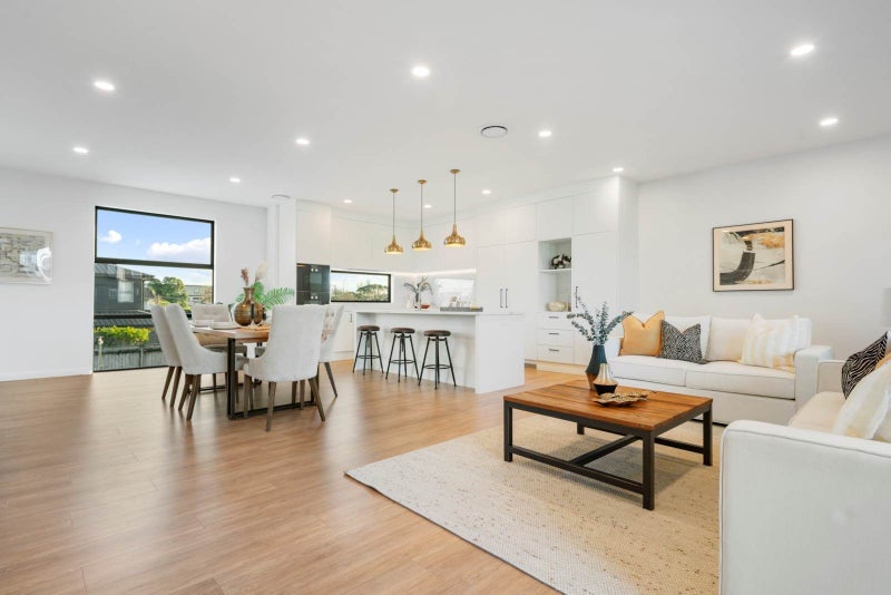 Spacious Luxury Living In The Heart Of Takapuna62865855643649111