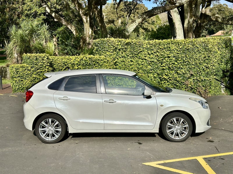 2017 Suzuki Baleno Ltda62863259187585112