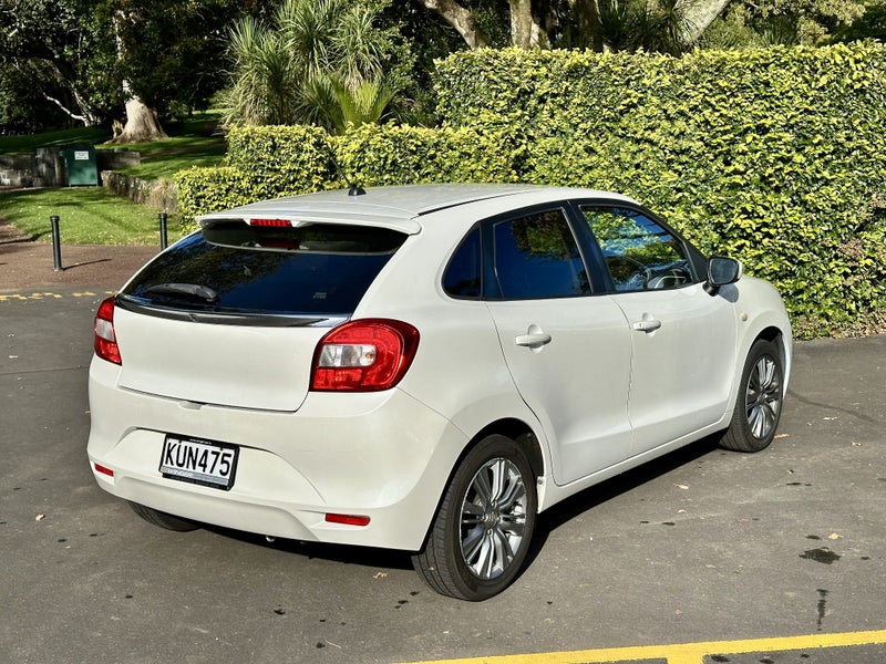 2017 Suzuki Baleno Ltda62863259187585113