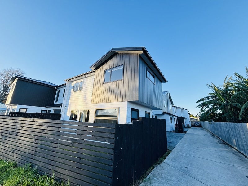 Image 1 of 25