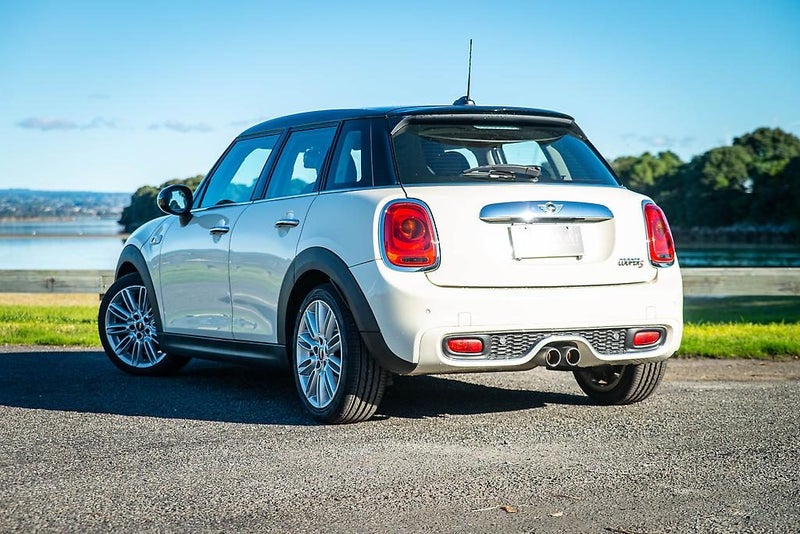 2015 BMW Mini COOPER S62865832703745111