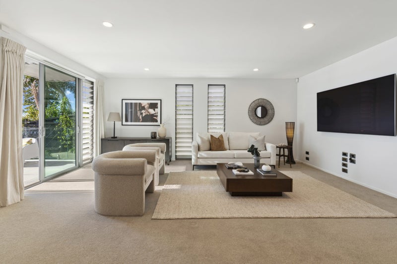 Luxury Waterfront Living - Farm Cove Exclusive62885375197058114