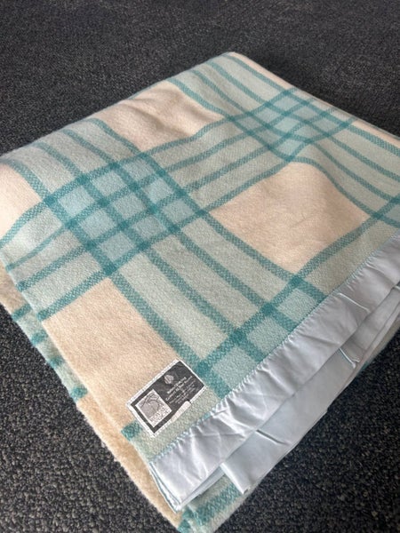 Royal Wool Mint Green Check Superking Blanket Carousel 1